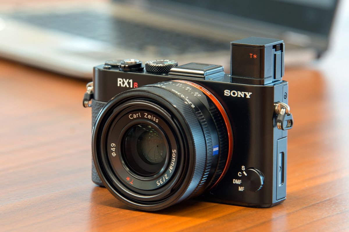 sony rx2r