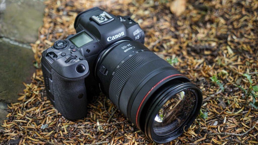 Canon-R5-aynasiz-fotograf-makinesi 2022'nin En İyi Aynasız Fotoğraf Makineleri - Tavsiyeleri 