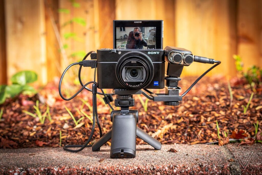 rx100-mark-vii-vlog-1024x684 Vlog İçin Alınabilecek En İyi Sony Kameralar 